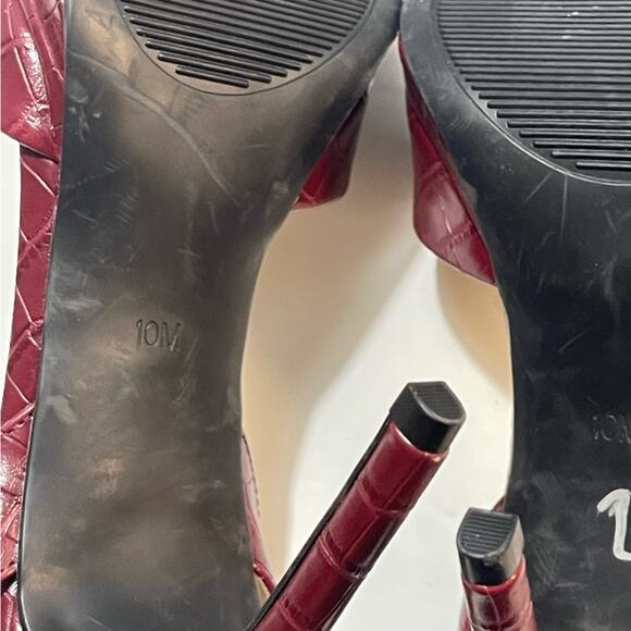 Guess tafton red‎ heels size 10 - Picture 8 of 8